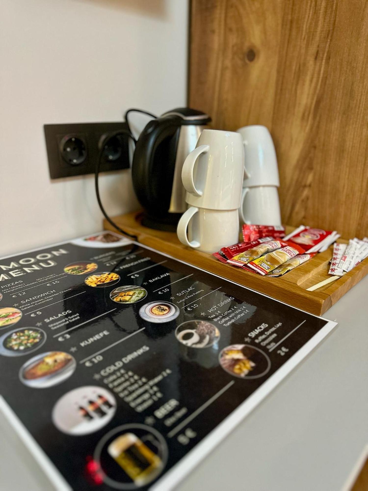 Skymoon Istanbul Airport Hotel Arnavutkoy Ngoại thất bức ảnh