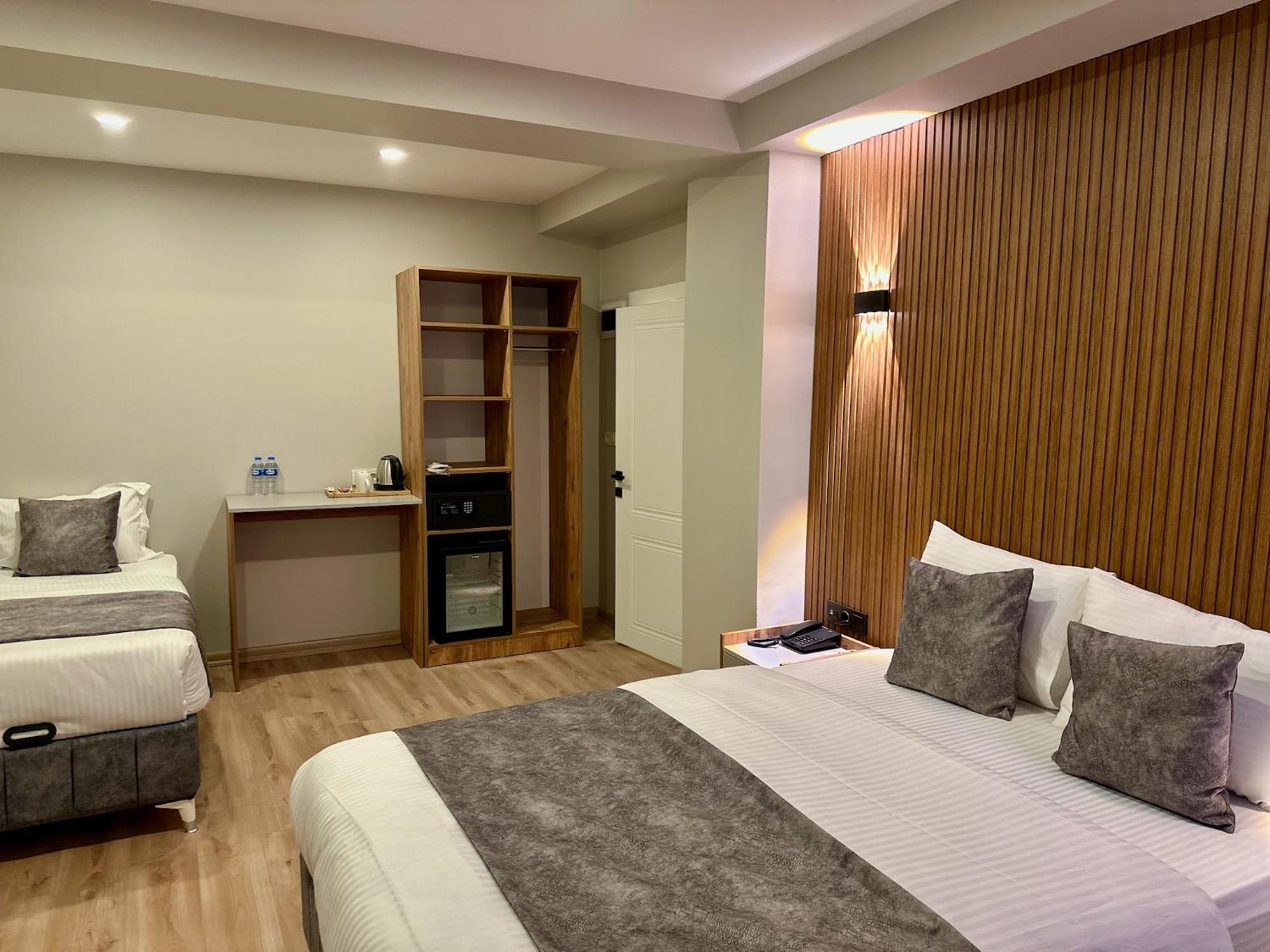 Skymoon Istanbul Airport Hotel Arnavutkoy Ngoại thất bức ảnh